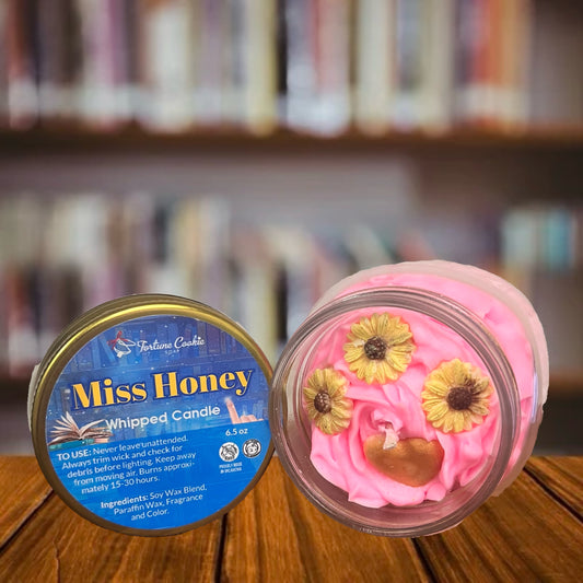 MISS HONEY Whipped Candle