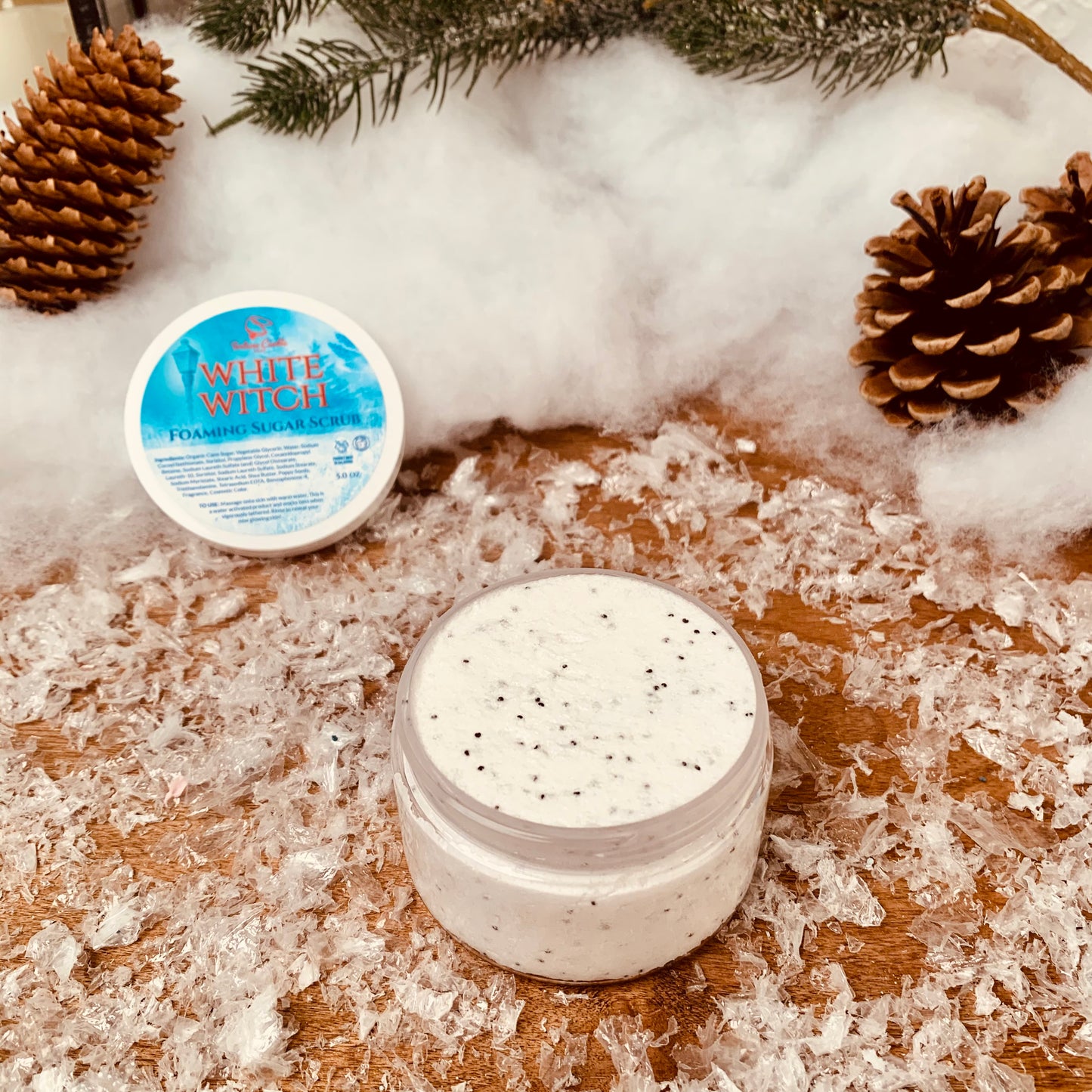 WHITE WITCH Foaming Sugar Scrub