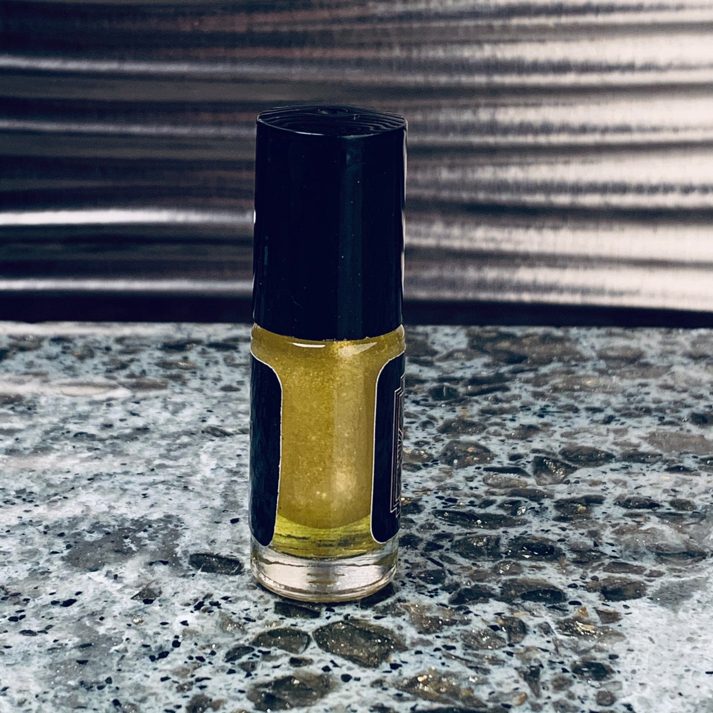 LIQUID GOLD Dual Phase Perfume Oil