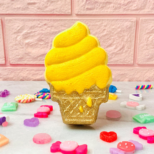 PINEAPPLE WHIP Bath Bomb