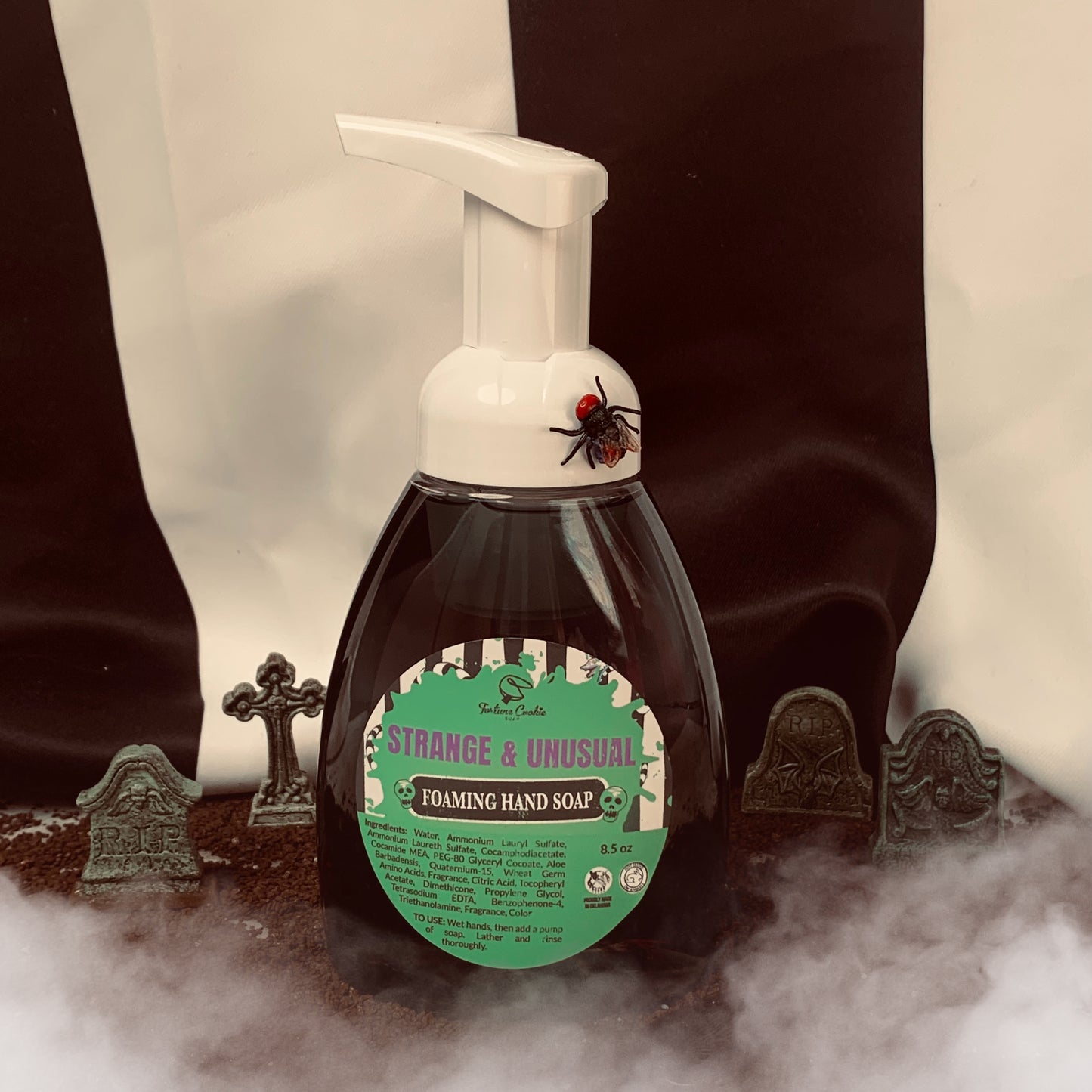 STRANGE & UNUSUAL Foaming Hand Soap