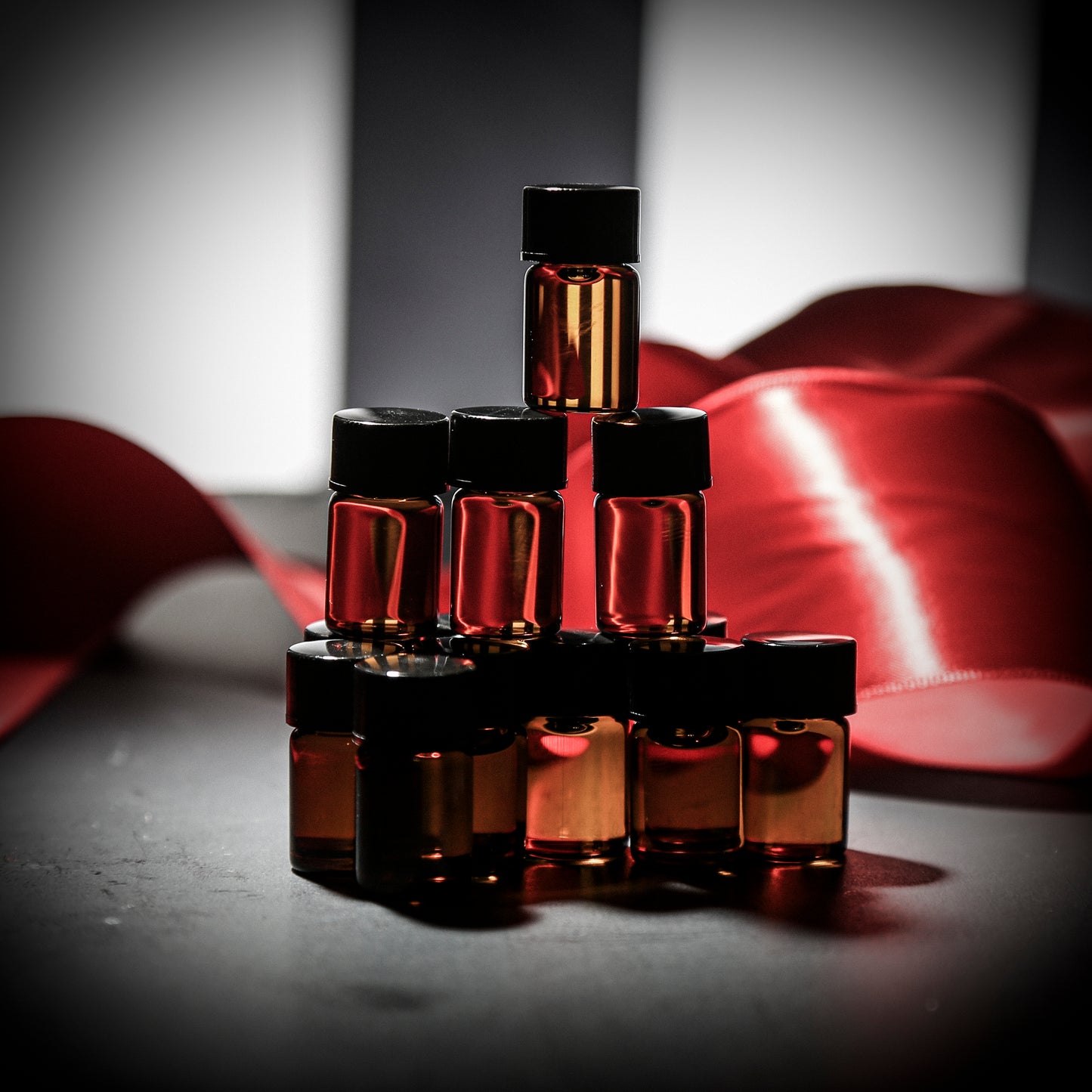 CIRCUS OF DREAMS Perfume Sampler